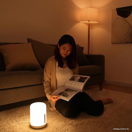 Светильник Xiaomi Mi Bedside Lamp 2 9Вт 400lm Wi-Fi (MUE4093GL/X22469)