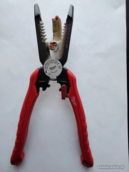 Плоскогубцы Milwaukee 4932478554