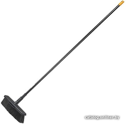 Метла большая Fiskars Solid 1025926