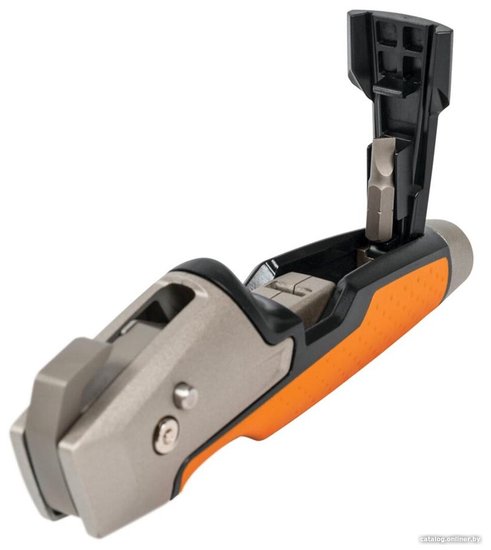 Нож малярный Fiskars CarbonMax 1027225